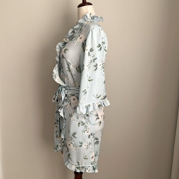 Yumi Kim Night Cap Robe in Primose Blue Size S - Picture 3 of 10